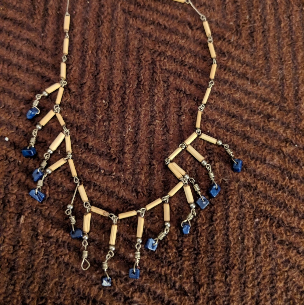 Beachy choker.